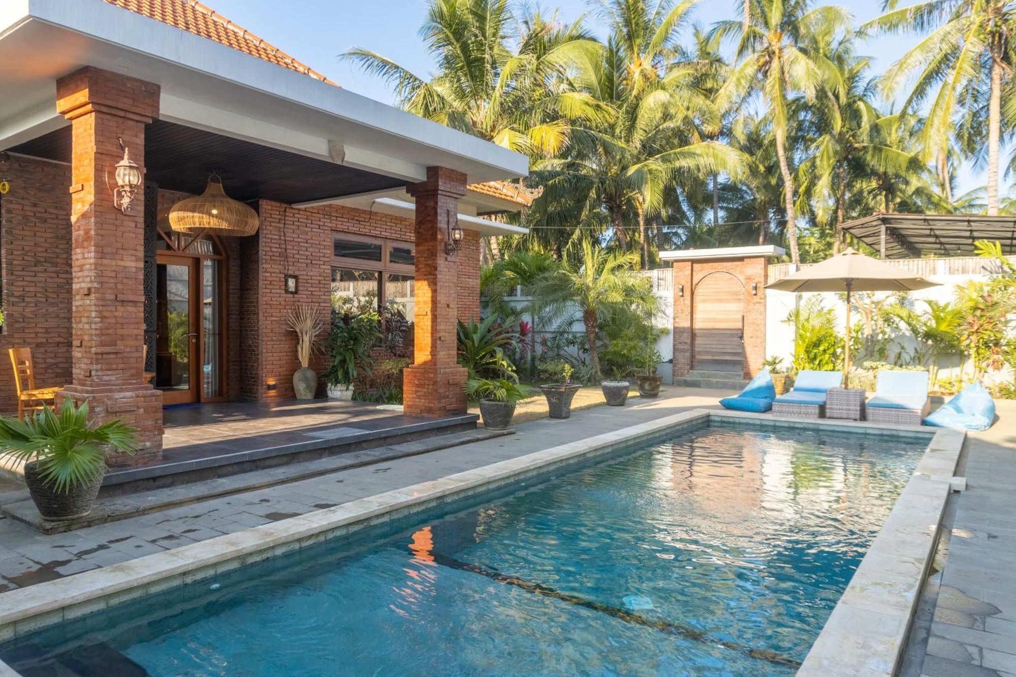 Dani Private Villa - 2Br Private Pool Villa In Tejakula North Bali Gretek Kültér fotó